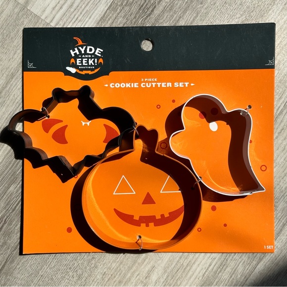 Hyde and Eek! Boutique Halloween Cookie Cutter Set - Picture 1 of 5